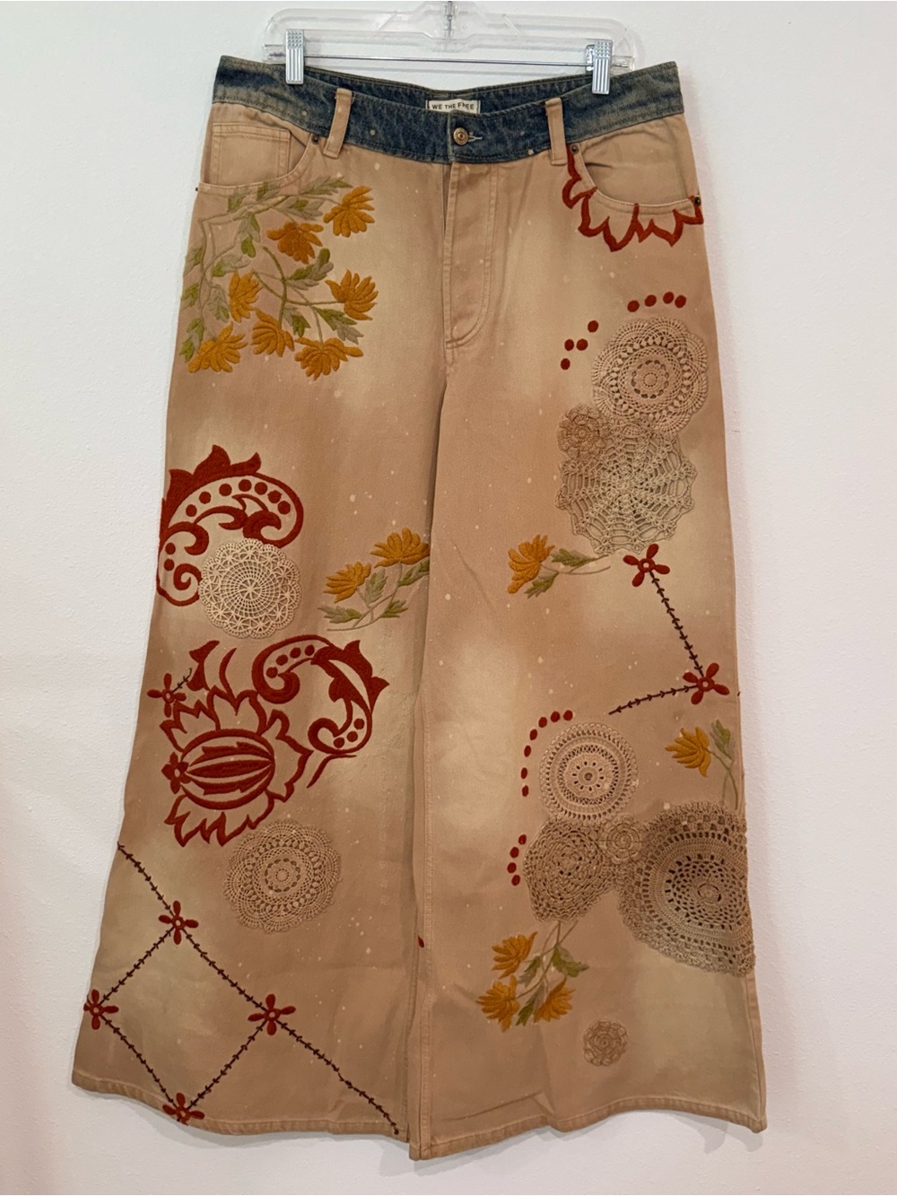NWT Free People We the Free Falling Love Wide-Leg Jeans Morning Star Cream 32 - Picture 6 of 16